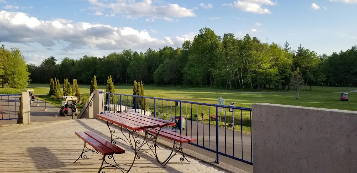 Gage Golf & Curling Club